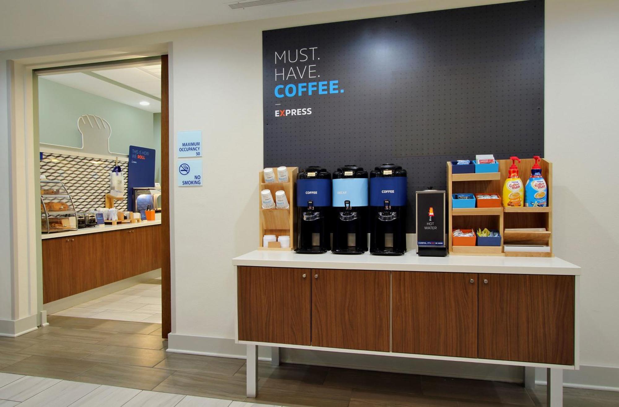 Holiday Inn Express Hotel & Suites Charlottetown By Ihg Eksteriør billede